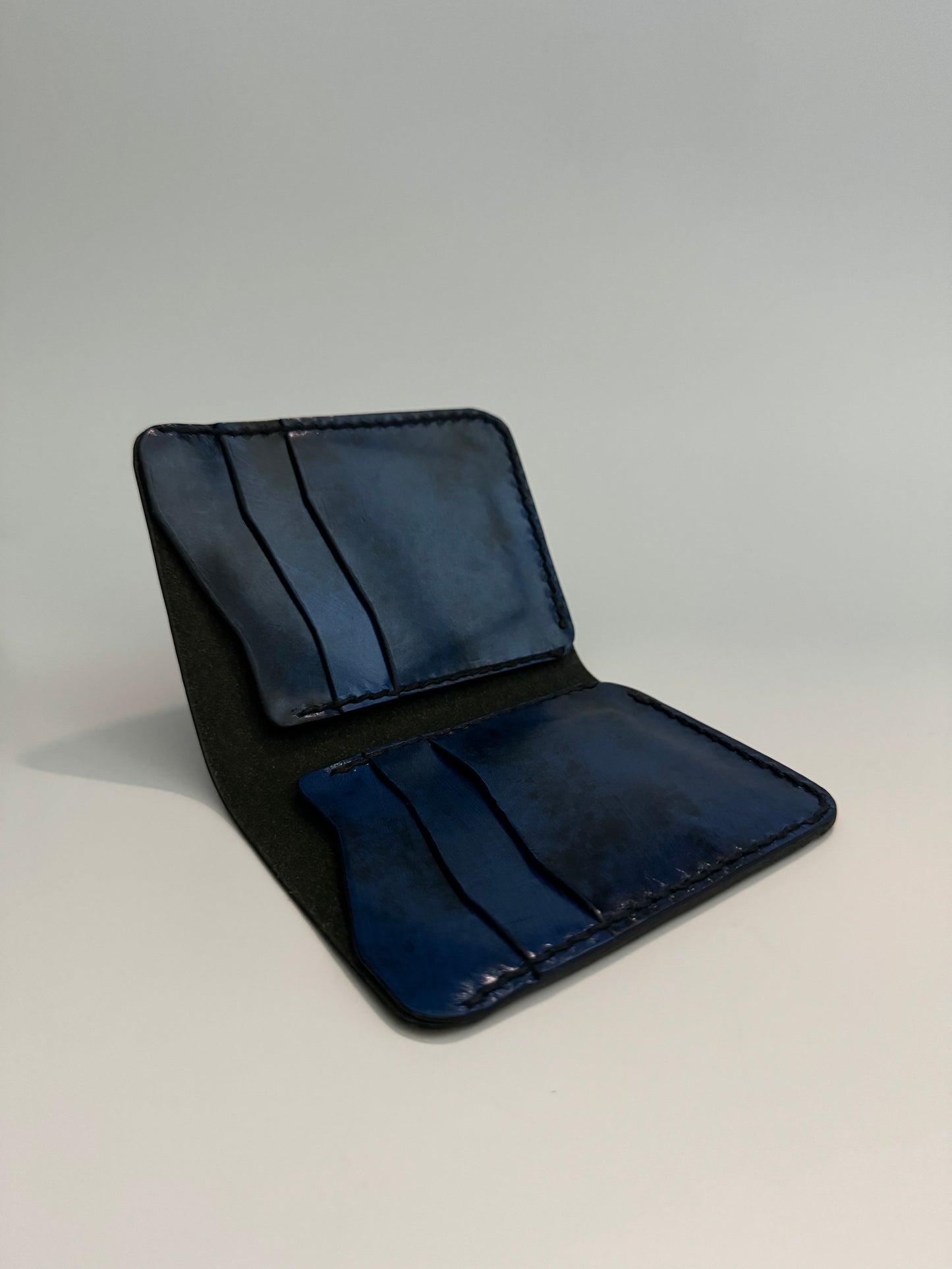 Open Pocket Minimalist Bifold Wallet