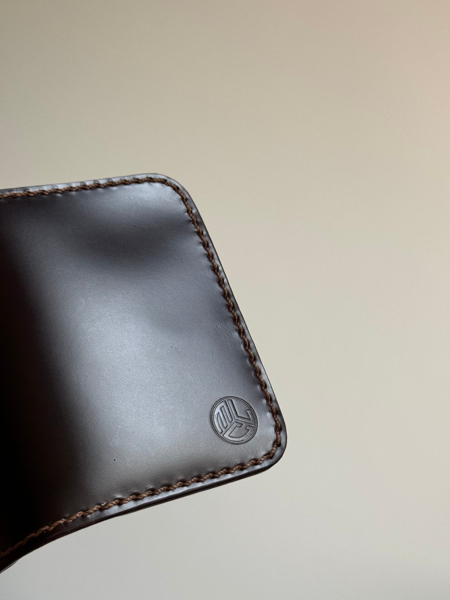 Minimalist Bifold Wallet