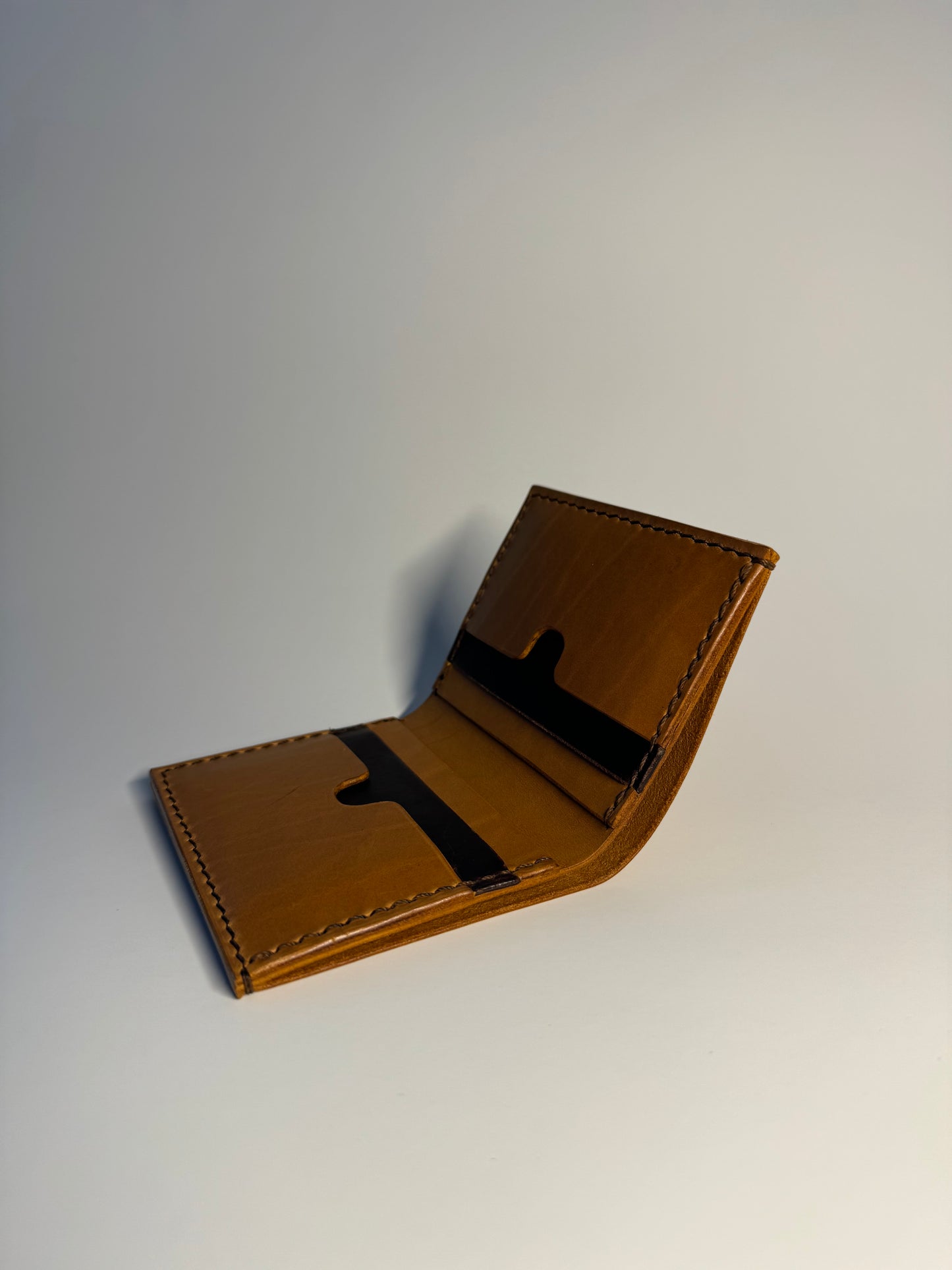 Musa’s Vertical Bifold Wallet